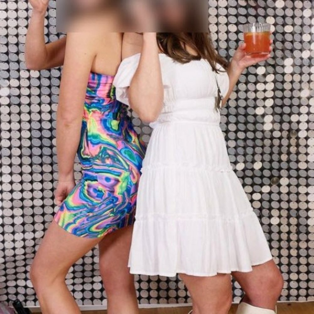 Off the Shoulder or Puff Sleeve Dress - Small